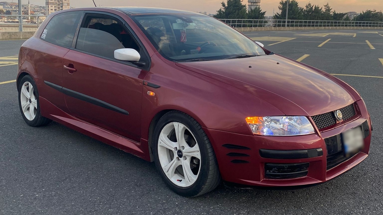 Fiat Stilo Tek Kapı Spor