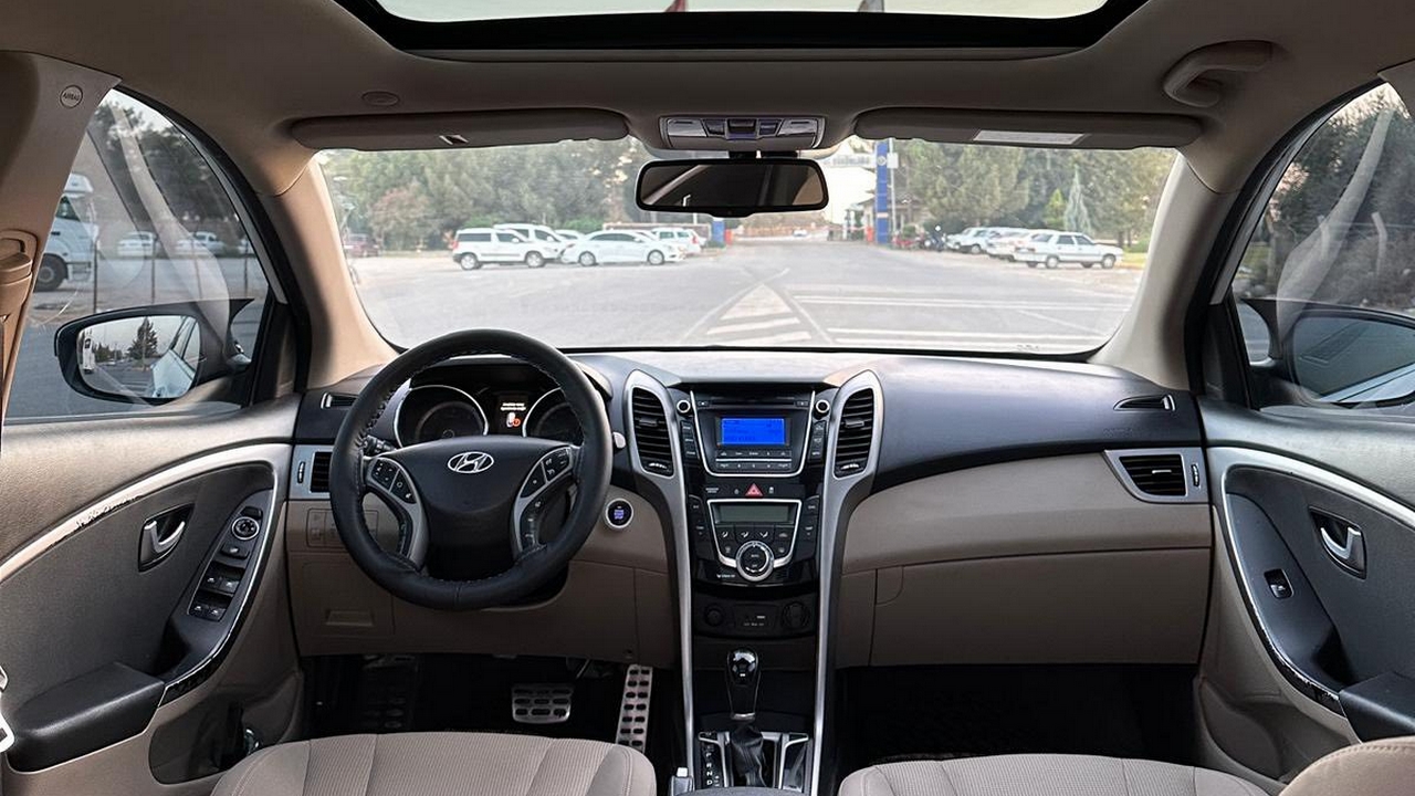 Hyundai i30 Elite İçi
